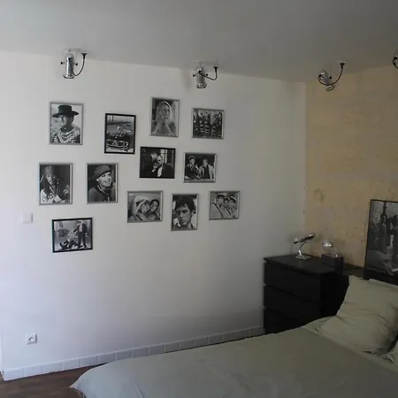 Le Refuge Des Cordeliers Apartment Laon Room photo