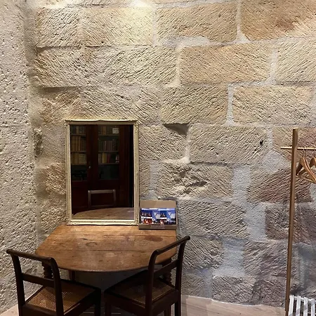 Le Refuge Des Cordeliers Apartment Laon Room photo
